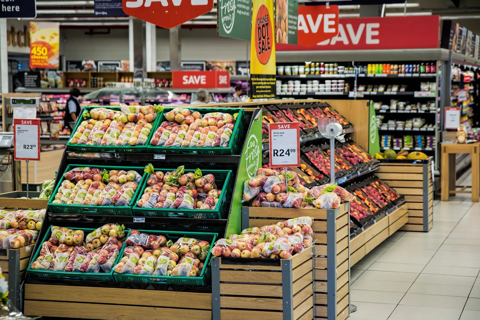 Grocery store with fresh food and everyday essentials